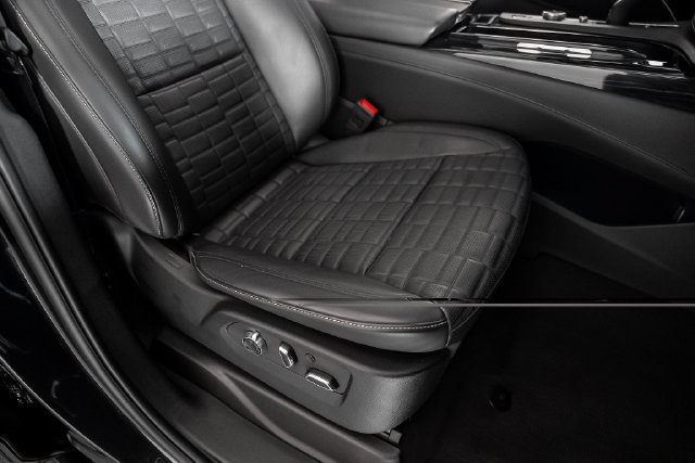 Used 2024 Cadillac Escalade V w/ LPO, Floor Liner Package AWD/4WD image 42