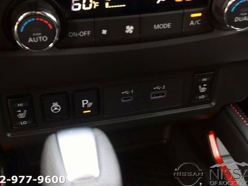 New 2025 Nissan Frontier PRO-4X w/ Pro Convenience Package image 19