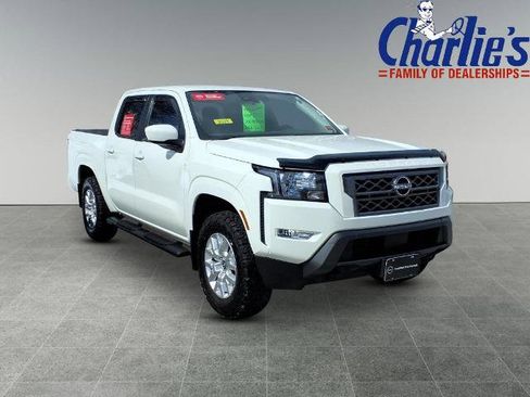 Certified 2023 Nissan Frontier SV w/ SV Convenience Package AWD/4WD image 3