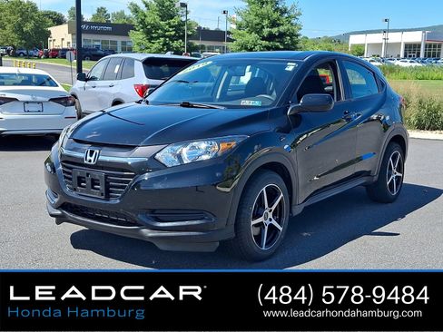 Used 2018 Honda HR-V LX image 3
