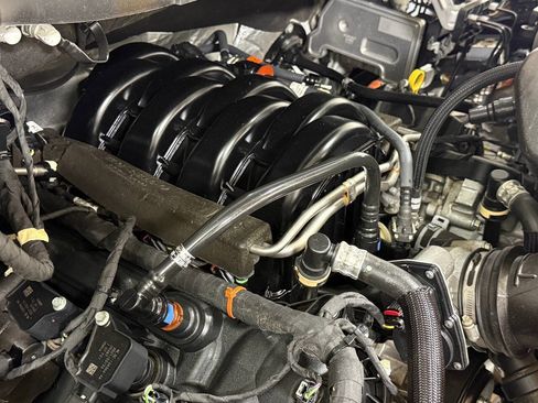 Used 2021 Ford F150 Lariat w/ Equipment Group 502A High AWD/4WD image 95