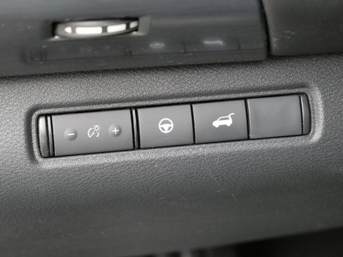 Used 2023 Nissan Pathfinder SL image 19