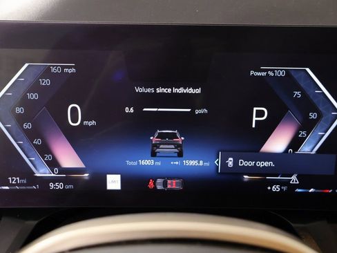 Used 2025 BMW X3 xDrive30i w/ Premium Package image 4