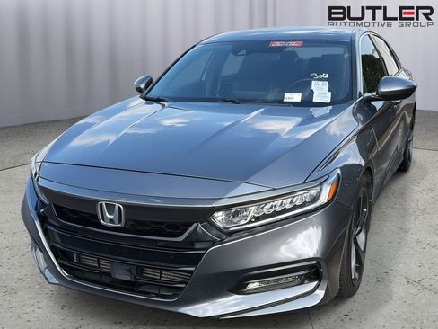 Used 2020 Honda Accord Sport image 3