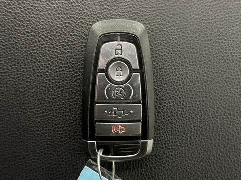 Used 2022 Ford F150 XLT w/ Equipment Group 302A High image 10