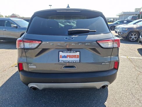 Used 2022 Ford Escape SEL AWD/4WD image 5