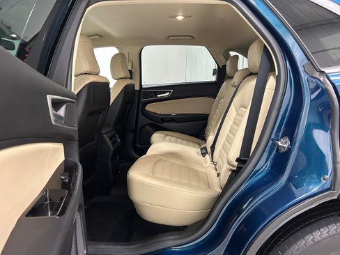 Used 2020 Ford Edge SEL w/ Convenience Package AWD/4WD image 28