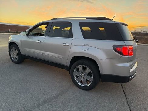Used 2017 GMC Acadia Limited SLT image 4