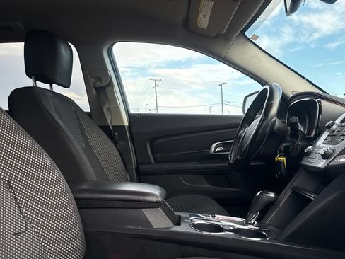 Used 2017 GMC Terrain SLE FWD image 29