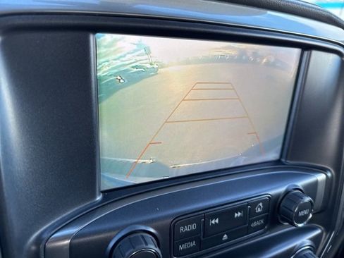 Used 2018 Chevrolet Silverado 1500 LTZ w/ LPO, Black Pack image 27