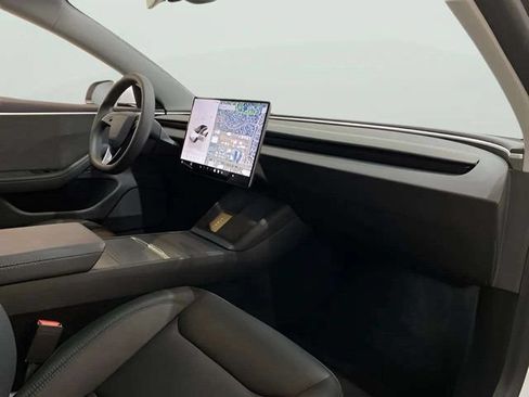 Used 2024 Tesla Model 3 Standard Range RWD image 71