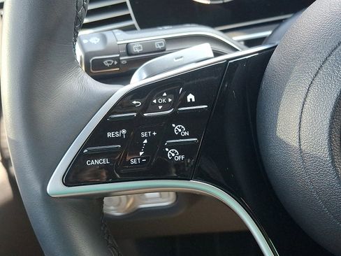 Certified 2025 Mercedes-Benz GLE 350 4MATIC image 19