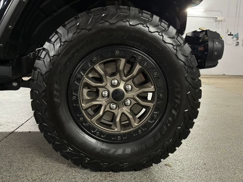 Used 2021 Jeep Wrangler Unlimited Rubicon AWD/4WD image 6
