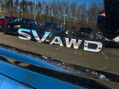 Certified 2021 Nissan Rogue SV w/ Premium Package image 10