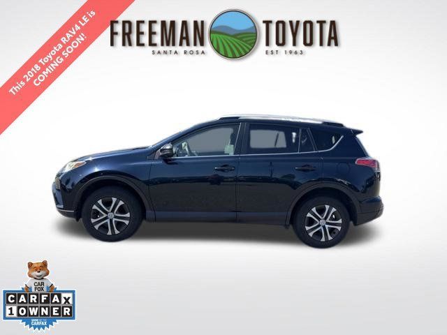 Used 2018 Toyota RAV4 LE FWD image 1