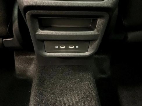 New 2026 Volkswagen Taos SE image 22