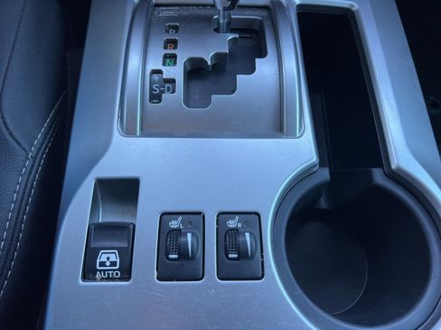 Used 2019 Toyota 4Runner SR5 Premium image 28