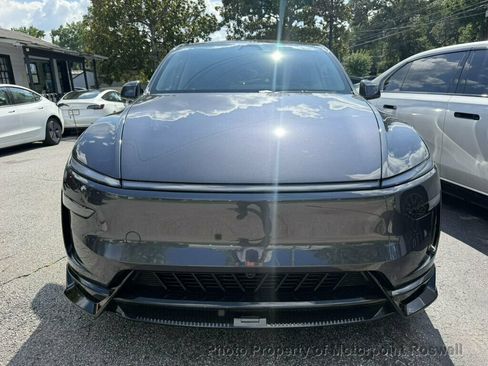 Used 2026 Tesla Model Y 2WD image 3