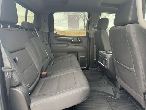 Used 2025 GMC Sierra 1500 Elevation w/ Preferred Package image 26