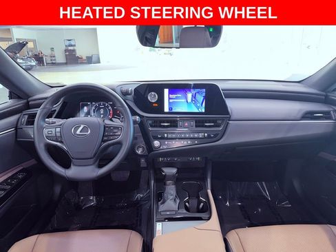 Certified 2024 Lexus ES 350 w/ Premium Package FWD image 13