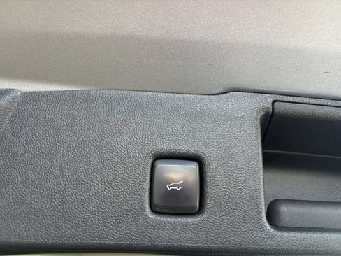 Used 2024 Ford Escape ST-Line Select w/ Tech Pack #1 AWD/4WD image 15