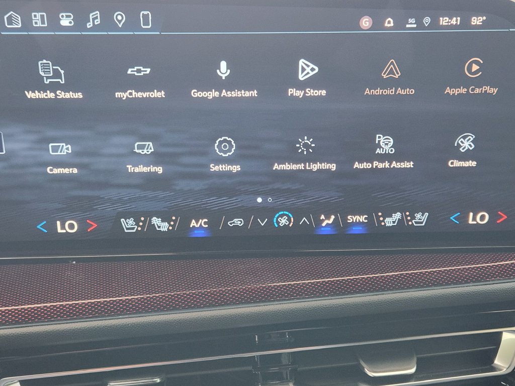 New 2027 Chevrolet Traverse RS AWD/4WD image 12