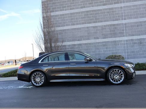 New 2026 Mercedes-Benz S 580 4MATIC Sedan image 4