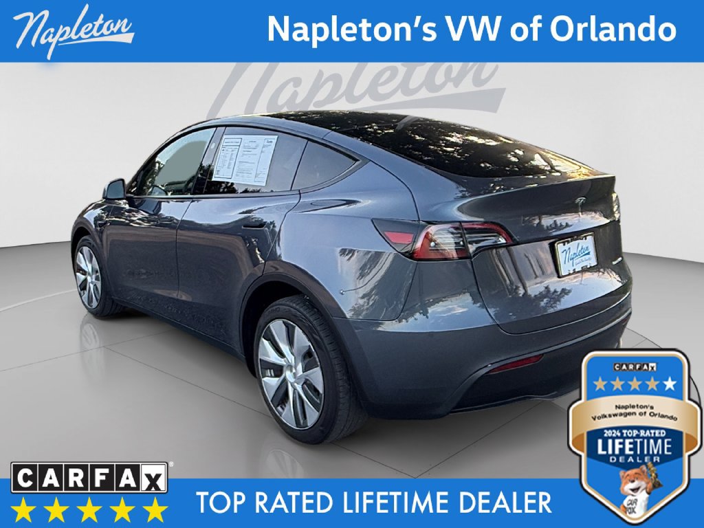 Used 2023 Tesla Model Y AWD image 3