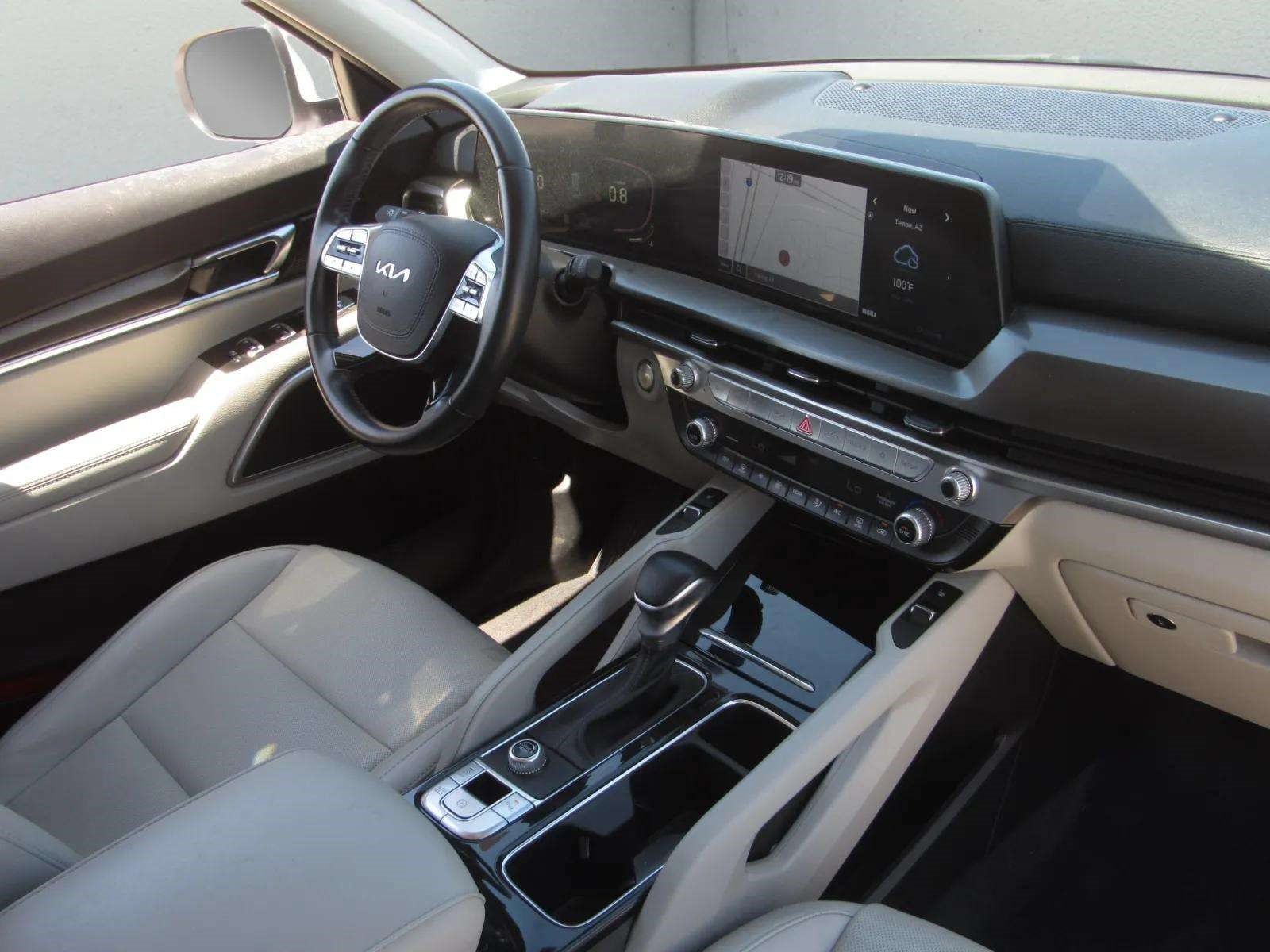 Used 2024 Kia Telluride S w/ S Sunroof Package FWD image 10
