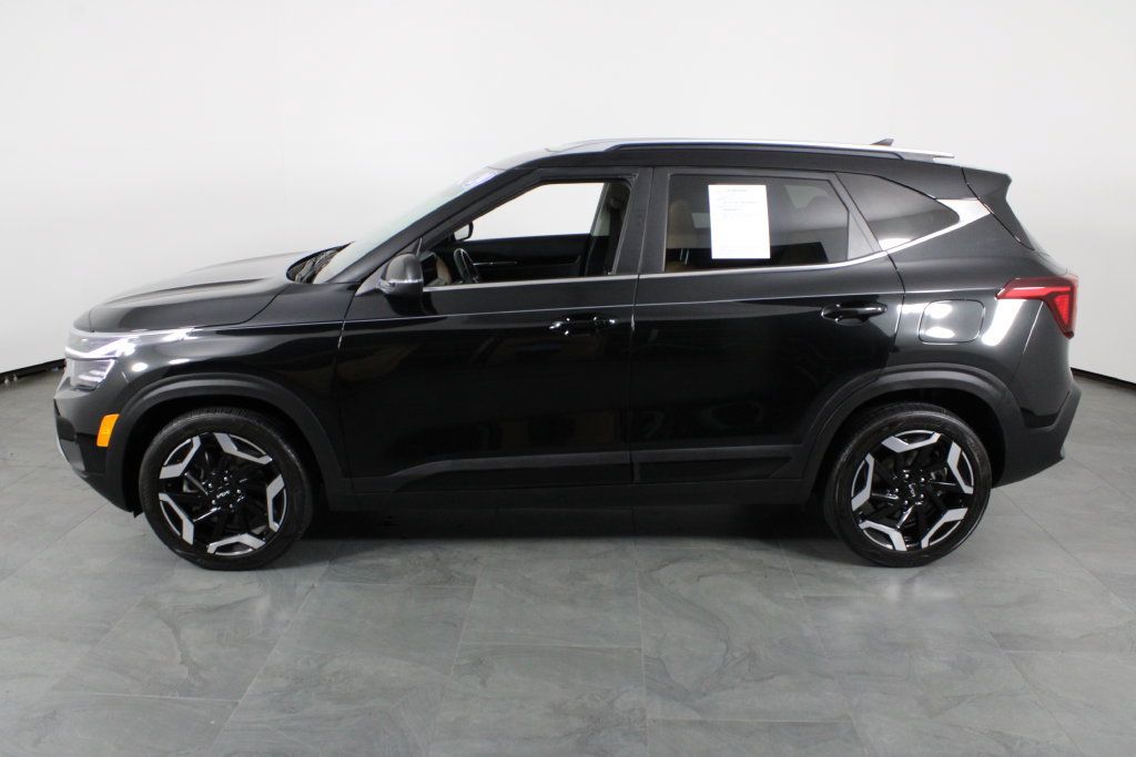 Used 2024 Kia Seltos SX w/ SX Sunroof Package AWD/4WD image 14