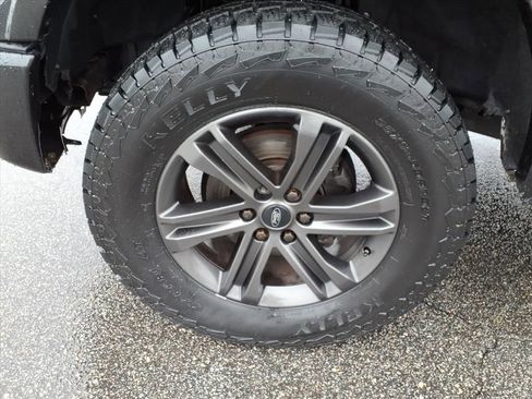 Used 2015 Ford F150 Lariat w/ Equipment Group 502A Luxury image 15