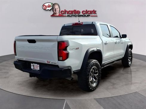 Used 2024 Chevrolet Colorado ZR2 w/ Safety Package image 5