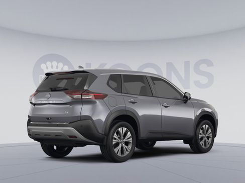 Used 2023 Nissan Rogue SV image 4