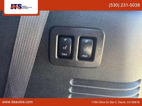 Used 2013 Lincoln Navigator 2WD w/ HD Trailer Tow Pkg image 21