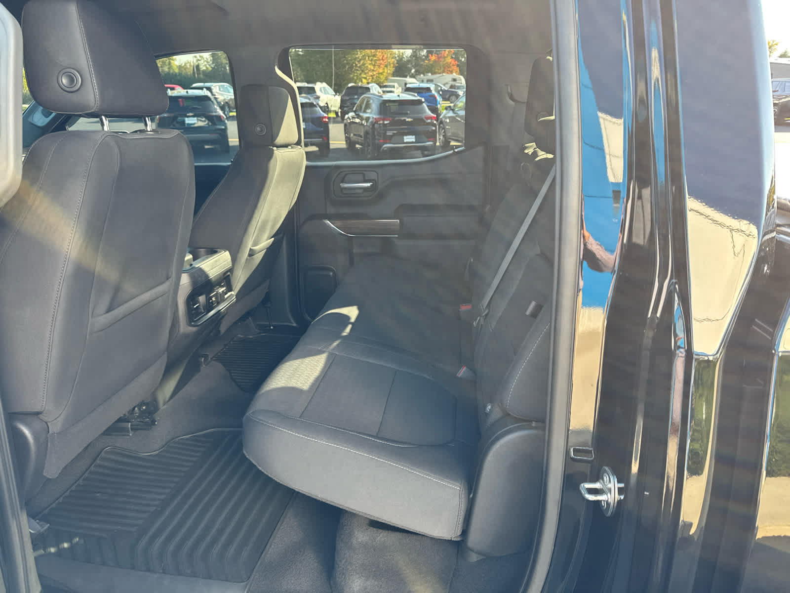 Certified 2021 Chevrolet Silverado 1500 RST w/ Z71 Off-Road Package AWD/4WD image 16