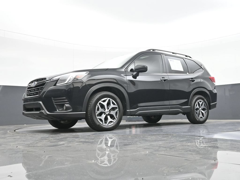 Used 2023 Subaru Forester Premium AWD/4WD image 54