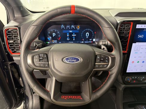 Used 2025 Ford Ranger Raptor AWD/4WD image 11
