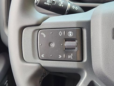 New 2026 Land Rover Defender 110 S AWD/4WD image 27