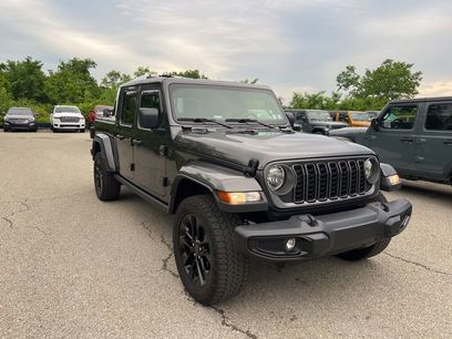Used 2025 Jeep Gladiator Mojave