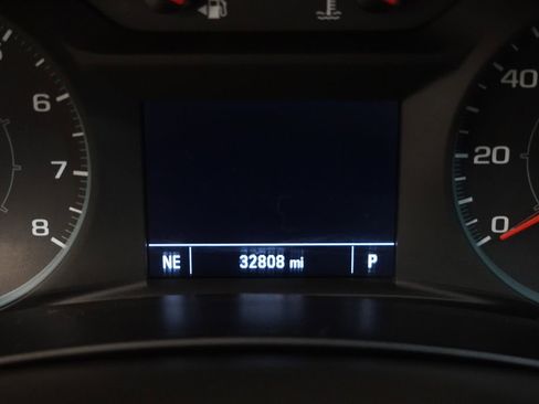 Used 2021 Chevrolet Equinox LS image 7