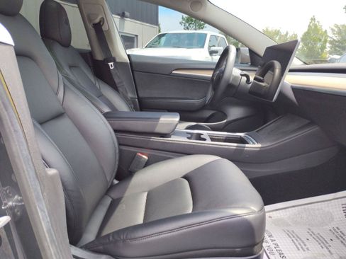 Used 2021 Tesla Model 3 Standard Range Plus RWD image 22