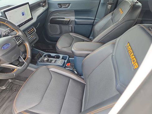 Used 2025 Ford Maverick Tremor AWD/4WD image 14