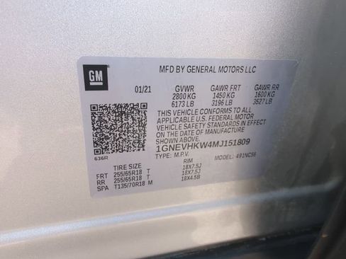 Used 2021 Chevrolet Traverse LT w/ LPO, Floor Liner Package AWD/4WD image 37