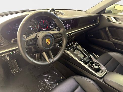 Used 2020 Porsche 911 Carrera 4 w/ Sport Package image 32