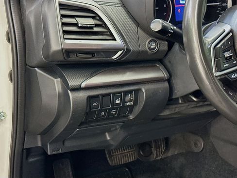 Used 2019 Subaru Forester Premium image 17