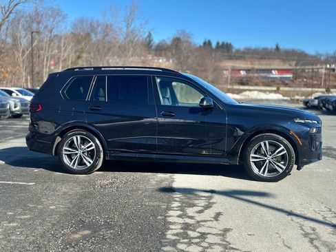 Used 2024 BMW X7 M60i w/ Climate Comfort Package AWD/4WD image 13