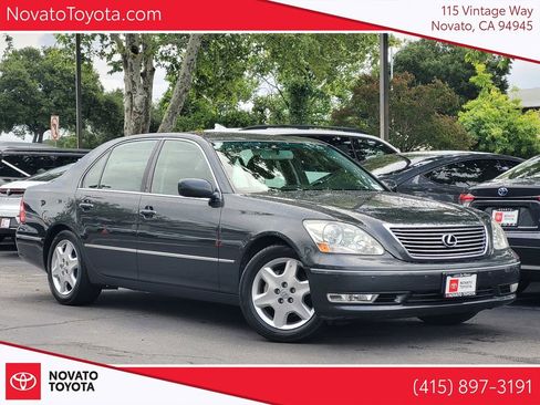 Used 2004 Lexus LS 430 RWD image 1