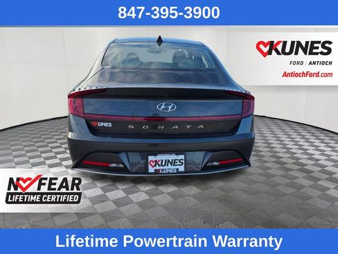 Used 2022 Hyundai Sonata SE w/ Preferred Accessory Package image 6