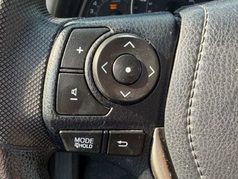 Used 2014 Toyota RAV4 LE AWD/4WD image 13