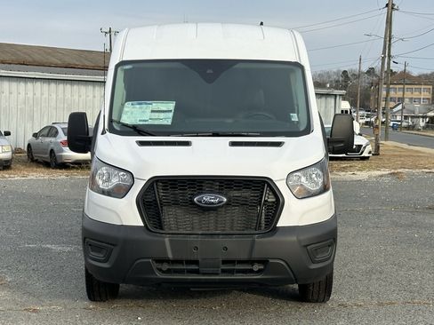 New 2025 Ford Transit 250 148 Medium Roof w/ Load Area Protection Package image 11